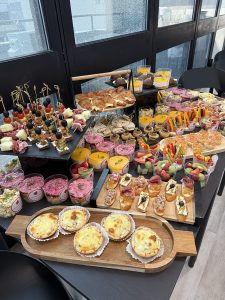 Fresh business lunch delivered to your office in cascais