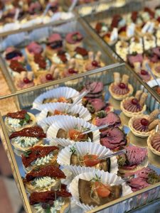 Mini snacks and fruit for internal events in sintra